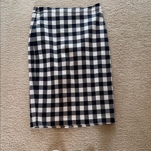 Classic Black and White Checkered Skirt